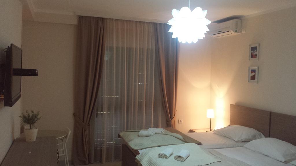 Apartments Fortunella Budva Quarto foto