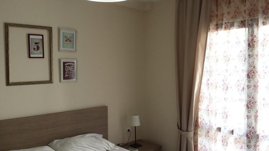 Apartments Fortunella Budva Quarto foto